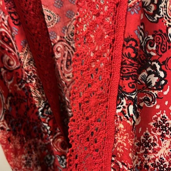 Maurice’s tunic style red bandana style jacket size Large - Picture 8 of 8